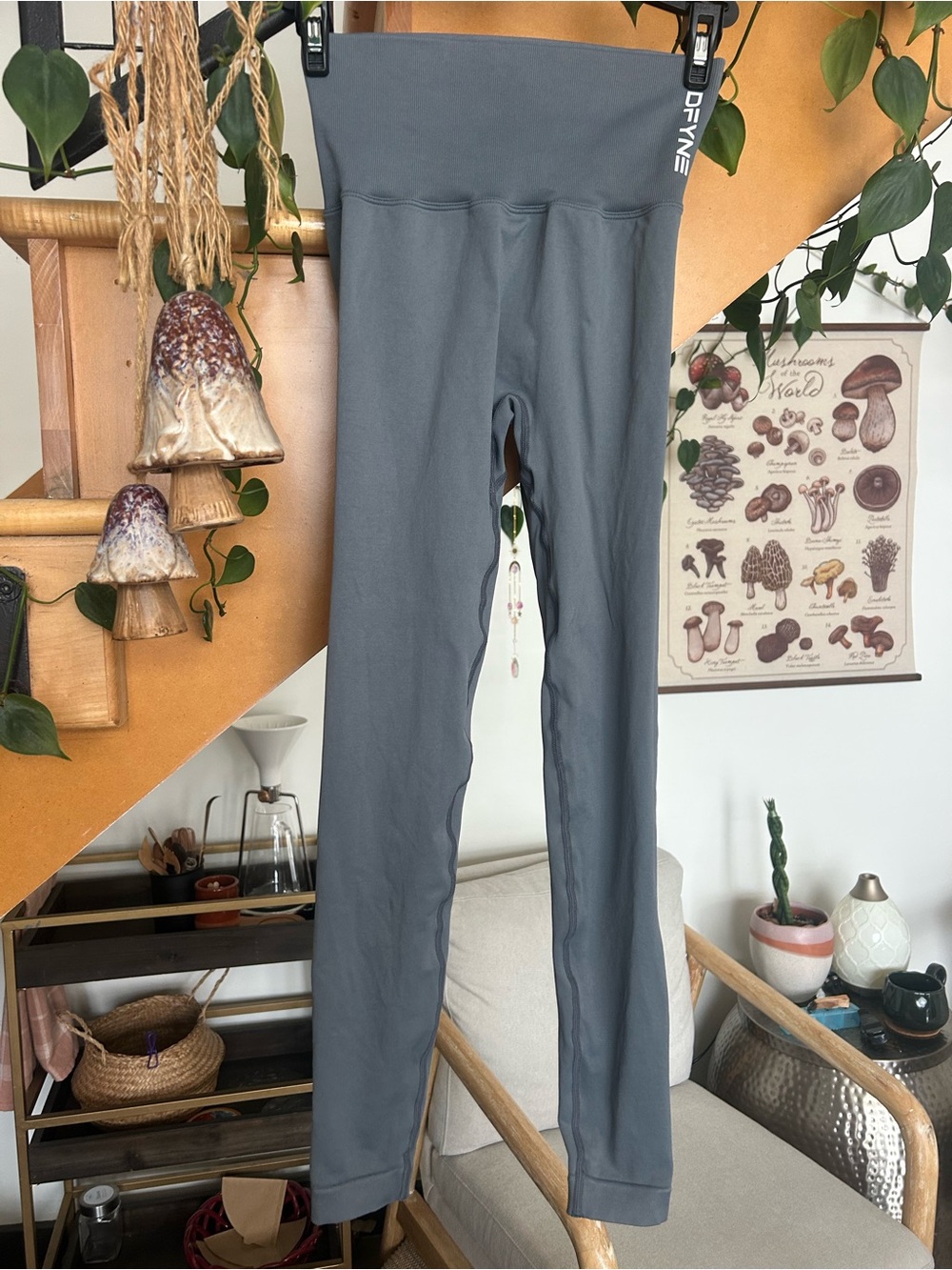 OFYNE High-Waist Gray Leggings for Women
